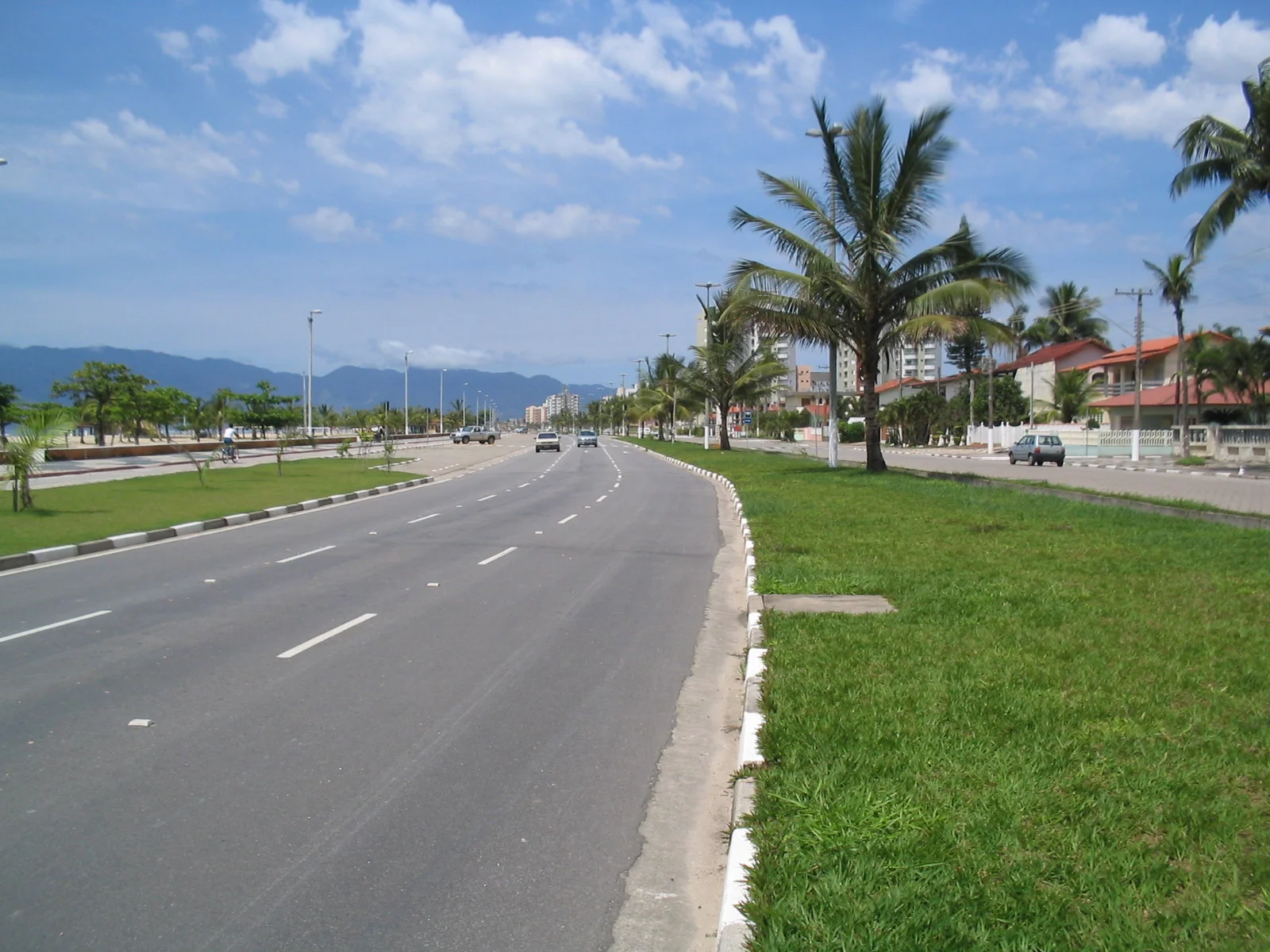 Praia do Indaiá, em Caraguatatuba